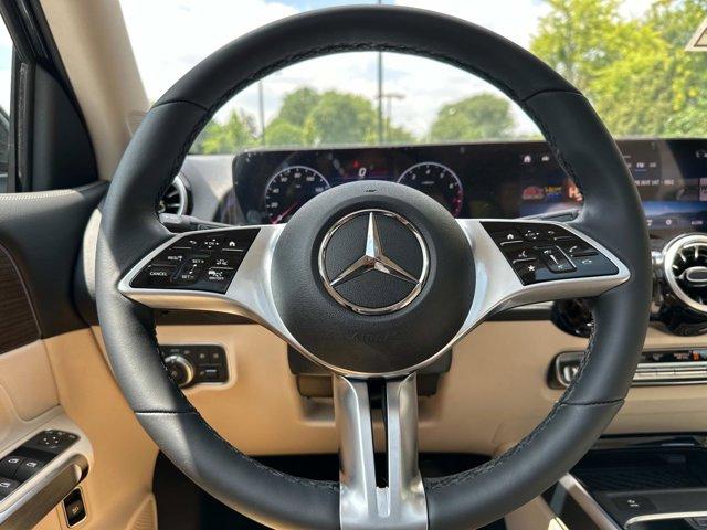 new 2025 Mercedes-Benz GLB 250 car, priced at $53,590
