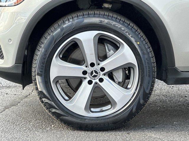 used 2022 Mercedes-Benz GLC 300 car, priced at $35,890
