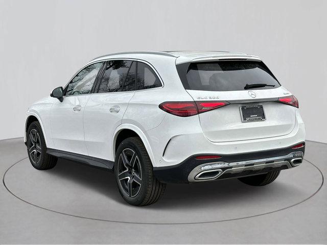new 2025 Mercedes-Benz GLC 300 car, priced at $63,430