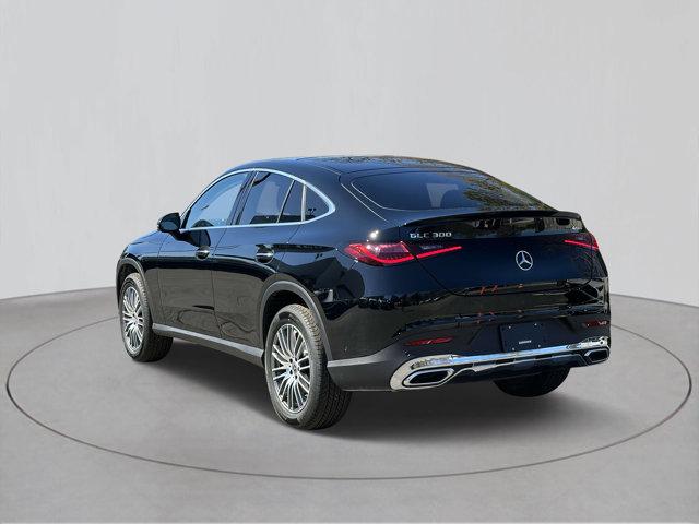new 2025 Mercedes-Benz GLC 300 car, priced at $60,935