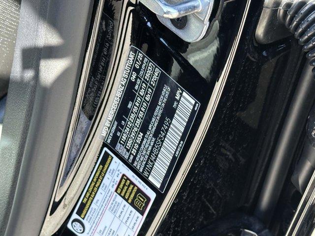 new 2025 Mercedes-Benz GLC 300 car, priced at $60,935