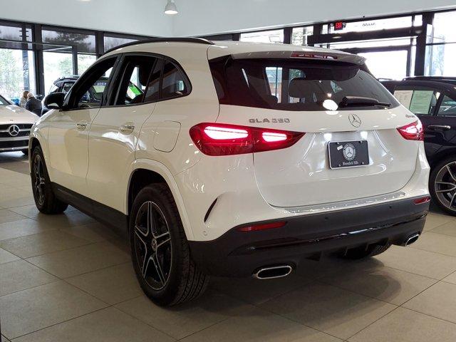 new 2024 Mercedes-Benz GLA 250 car, priced at $52,140