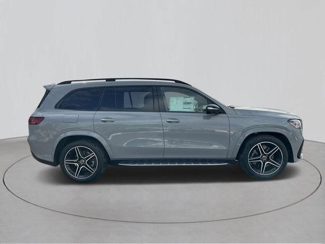 new 2025 Mercedes-Benz GLS 450 car, priced at $104,290