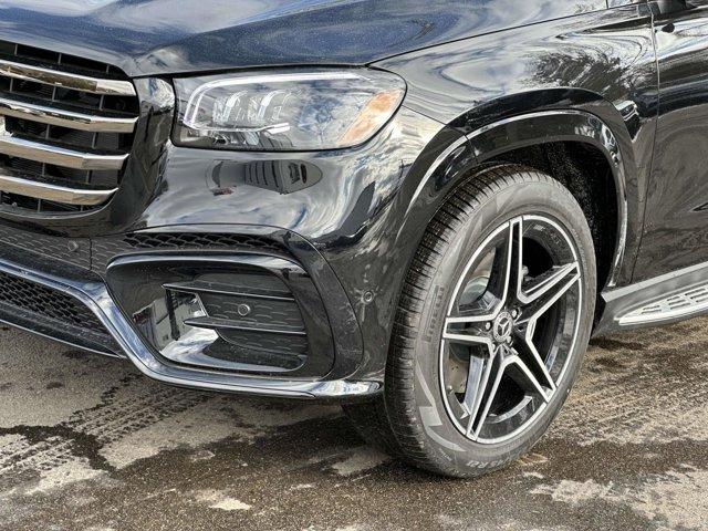 new 2025 Mercedes-Benz GLS 450 car, priced at $101,150