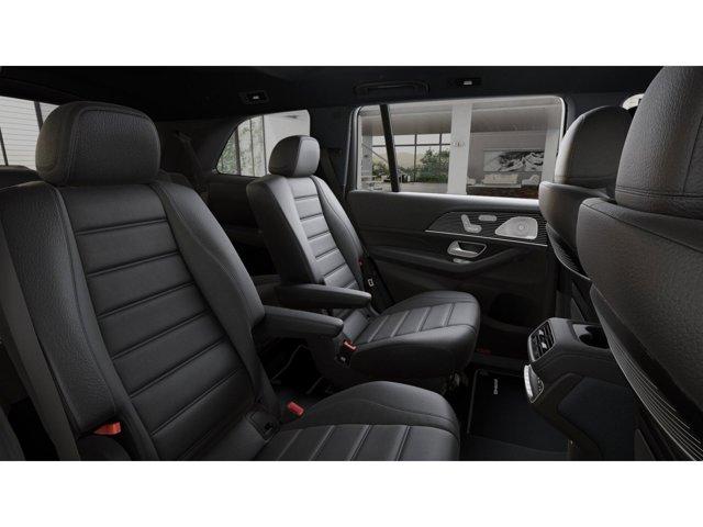 new 2025 Mercedes-Benz GLS 450 car, priced at $102,120