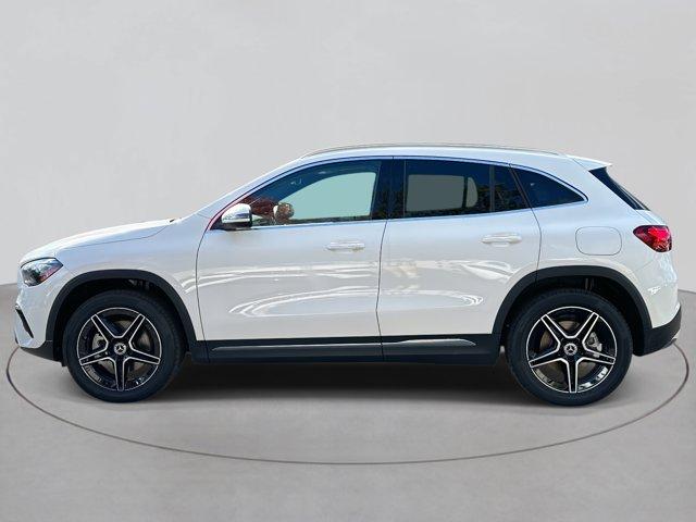 new 2026 Mercedes-Benz GLA 250 car, priced at $47,915