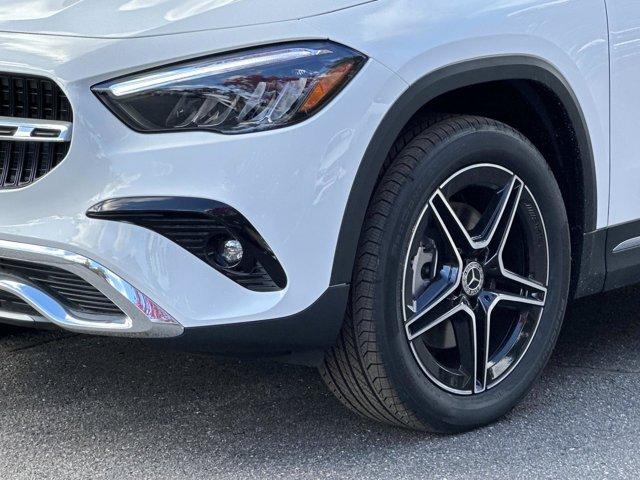 new 2026 Mercedes-Benz GLA 250 car, priced at $47,915