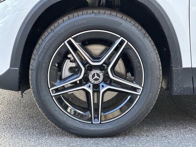 new 2026 Mercedes-Benz GLA 250 car, priced at $47,915