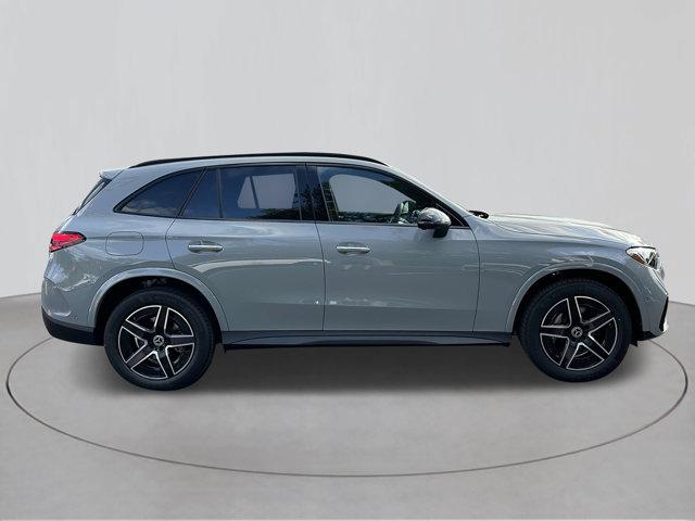 new 2025 Mercedes-Benz GLC 300 car, priced at $62,315