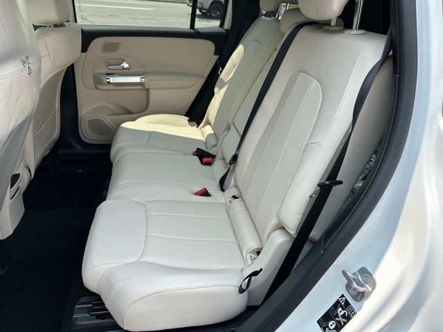new 2025 Mercedes-Benz GLB 250 car, priced at $51,095