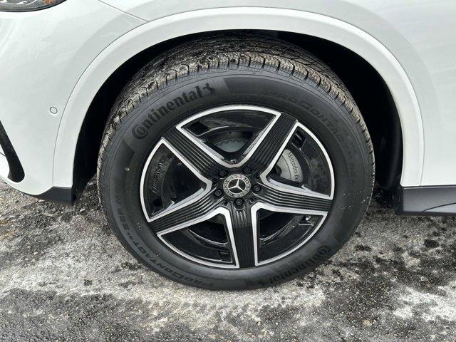 new 2025 Mercedes-Benz GLC 350e car, priced at $68,550