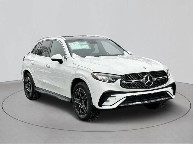 new 2025 Mercedes-Benz GLC 350e car, priced at $68,550