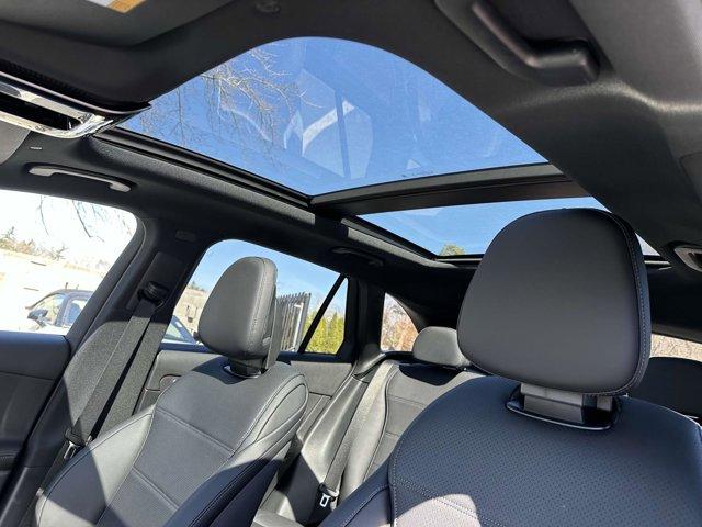 new 2025 Mercedes-Benz GLC 300 car, priced at $57,500