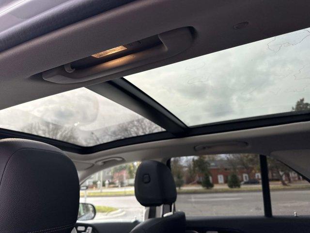 used 2024 Mercedes-Benz GLE 350 car, priced at $55,500