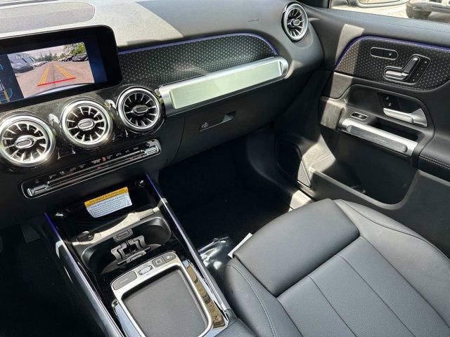 new 2025 Mercedes-Benz GLB 250 car, priced at $49,595