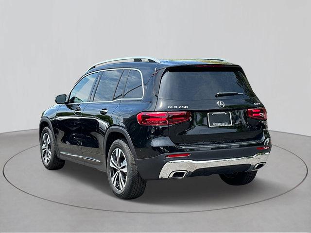 new 2025 Mercedes-Benz GLB 250 car, priced at $49,595