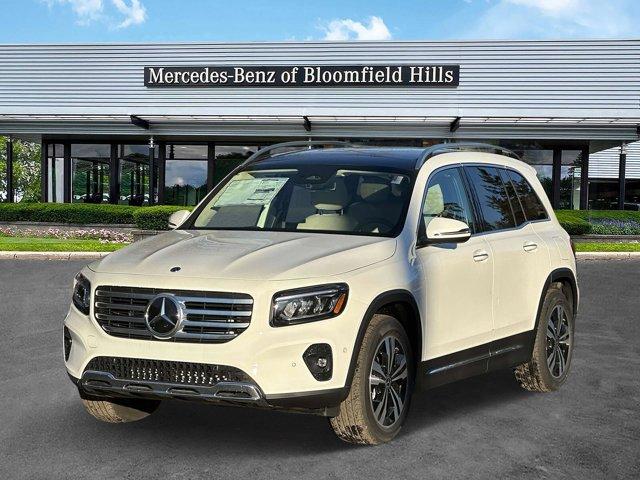 new 2025 Mercedes-Benz GLB 250 car, priced at $52,295