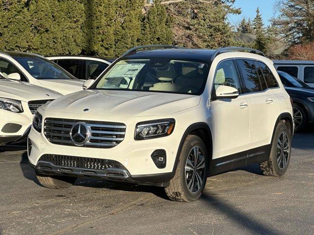 new 2025 Mercedes-Benz GLB 250 car, priced at $52,295