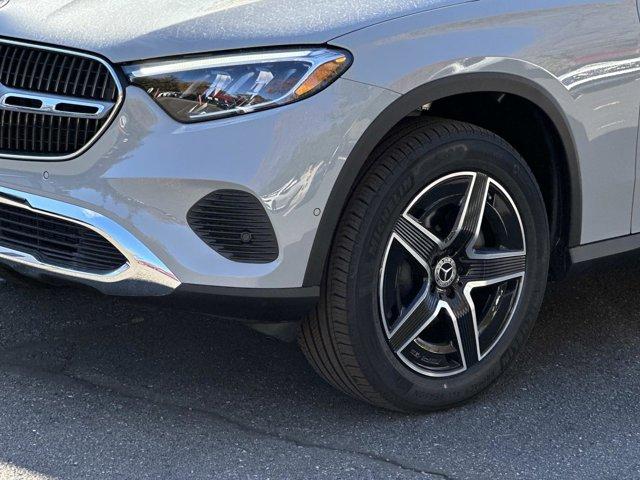 new 2026 Mercedes-Benz GLC 300 car, priced at $59,570