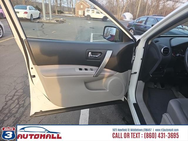 used 2015 Nissan Rogue Select car, priced at $9,990