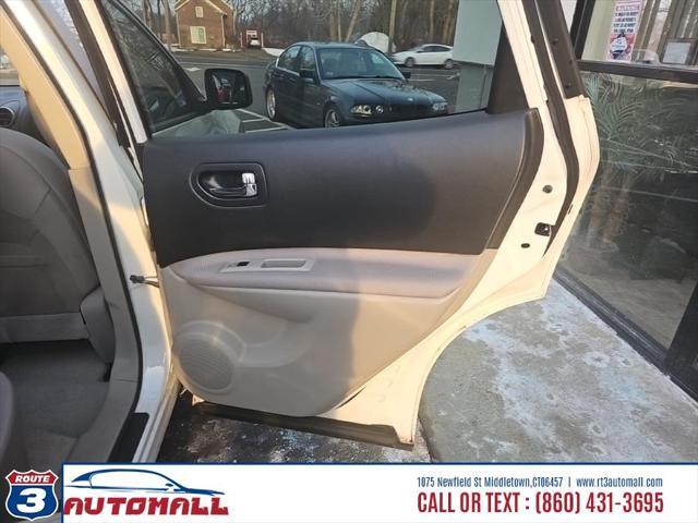 used 2015 Nissan Rogue Select car, priced at $9,990