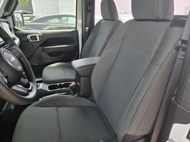 new 2025 Jeep Wrangler car, priced at $31,995