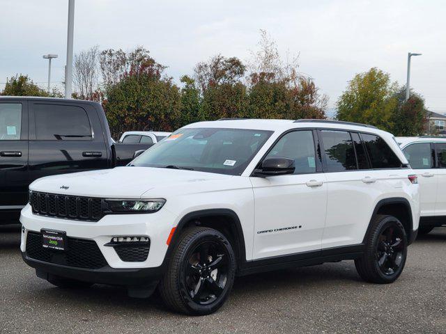 used 2023 Jeep Grand Cherokee car, priced at $39,995