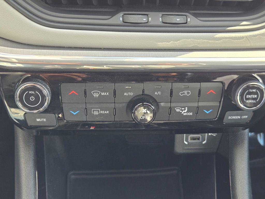 used 2022 Jeep Compass car, priced at $25,888