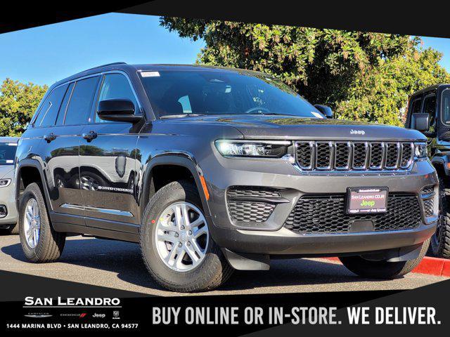 new 2025 Jeep Grand Cherokee car, priced at $37,495