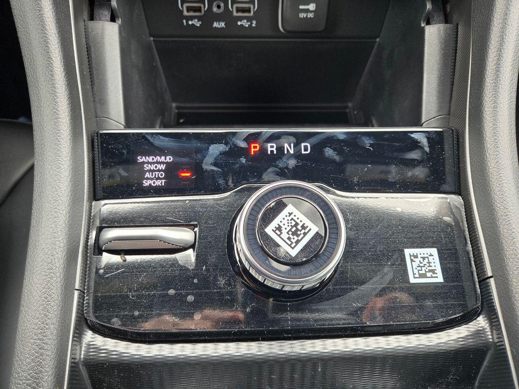 new 2025 Jeep Grand Cherokee car, priced at $44,995