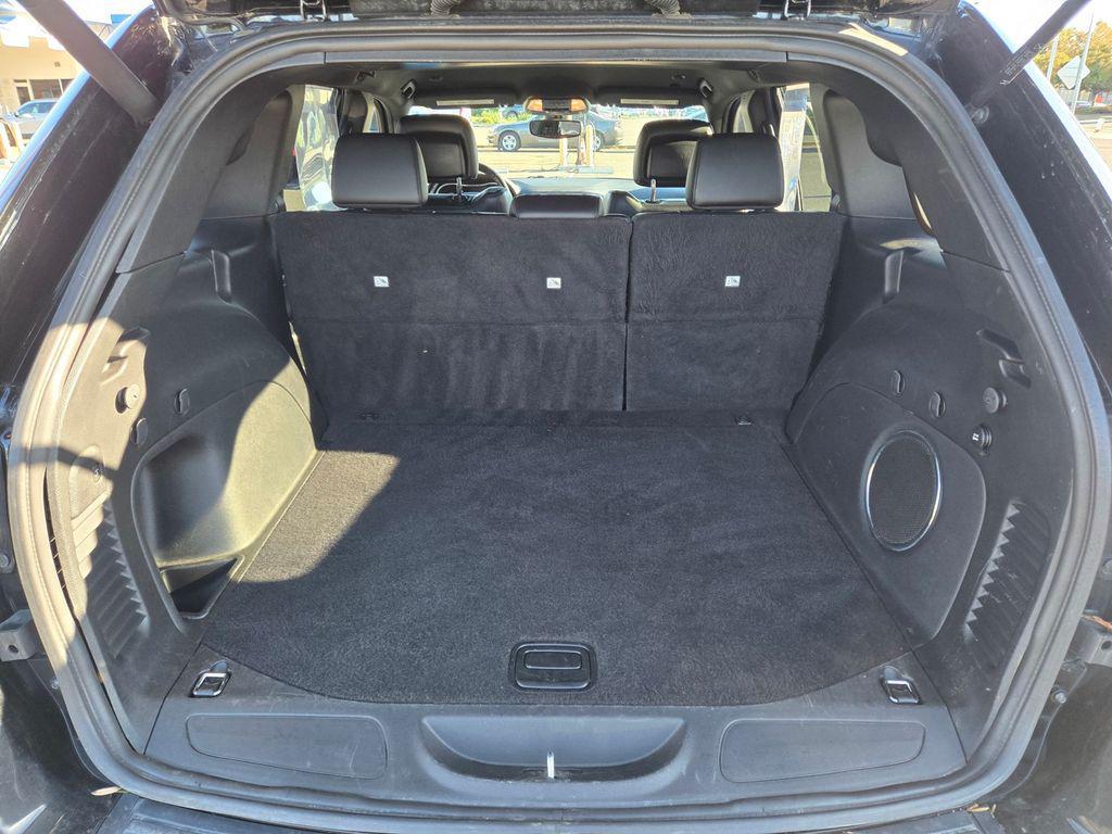 used 2022 Jeep Grand Cherokee car, priced at $26,995