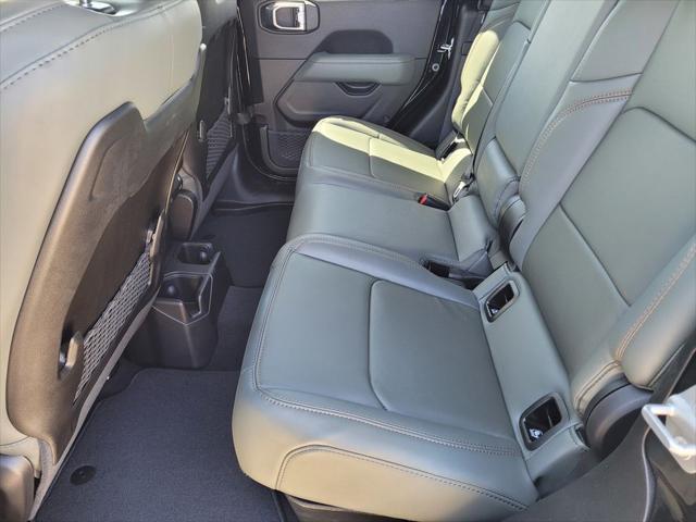 new 2025 Jeep Gladiator car, priced at $53,995