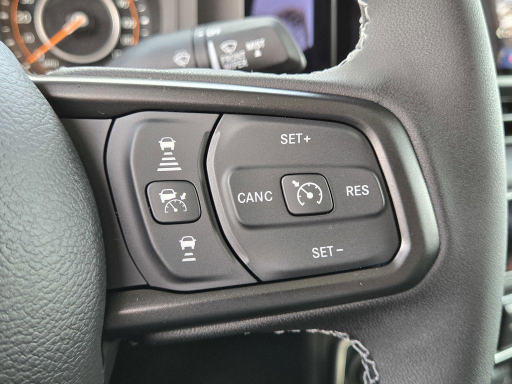 new 2025 Jeep Gladiator car, priced at $53,480