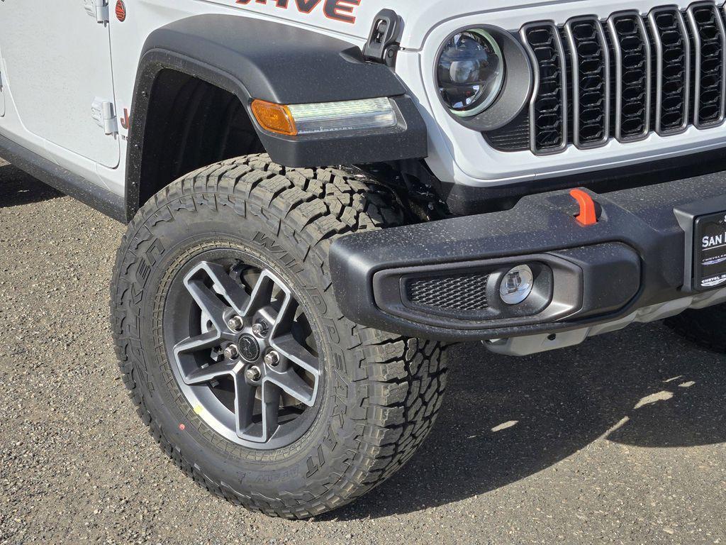 new 2025 Jeep Gladiator car, priced at $53,480