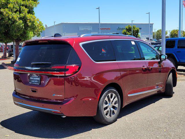 new 2023 Chrysler Pacifica car, priced at $57,495