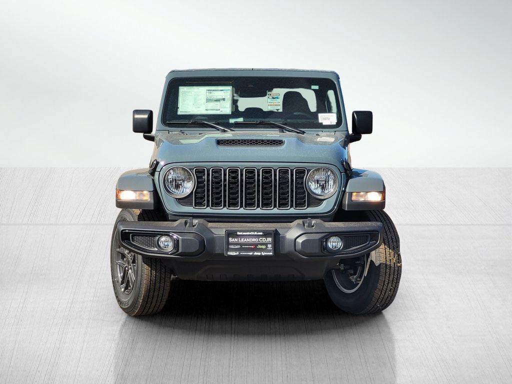 new 2025 Jeep Gladiator car, priced at $44,995