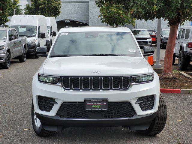 new 2024 Jeep Grand Cherokee car, priced at $34,495