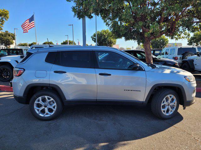 new 2025 Jeep Compass car, priced at $26,995