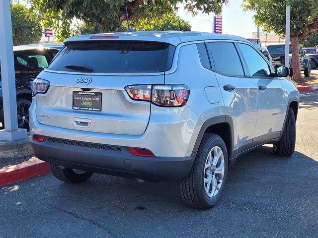 new 2025 Jeep Compass car, priced at $26,995