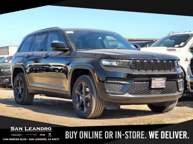 new 2025 Jeep Grand Cherokee car, priced at $43,995