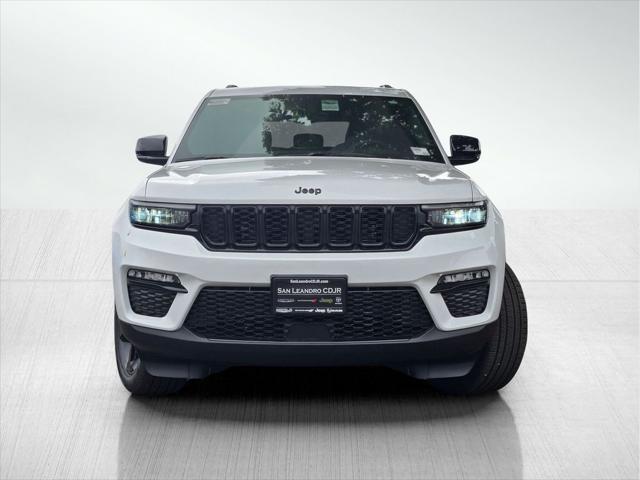 new 2025 Jeep Grand Cherokee car, priced at $45,995