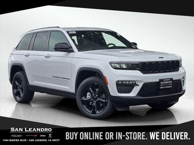 new 2025 Jeep Grand Cherokee car, priced at $45,995