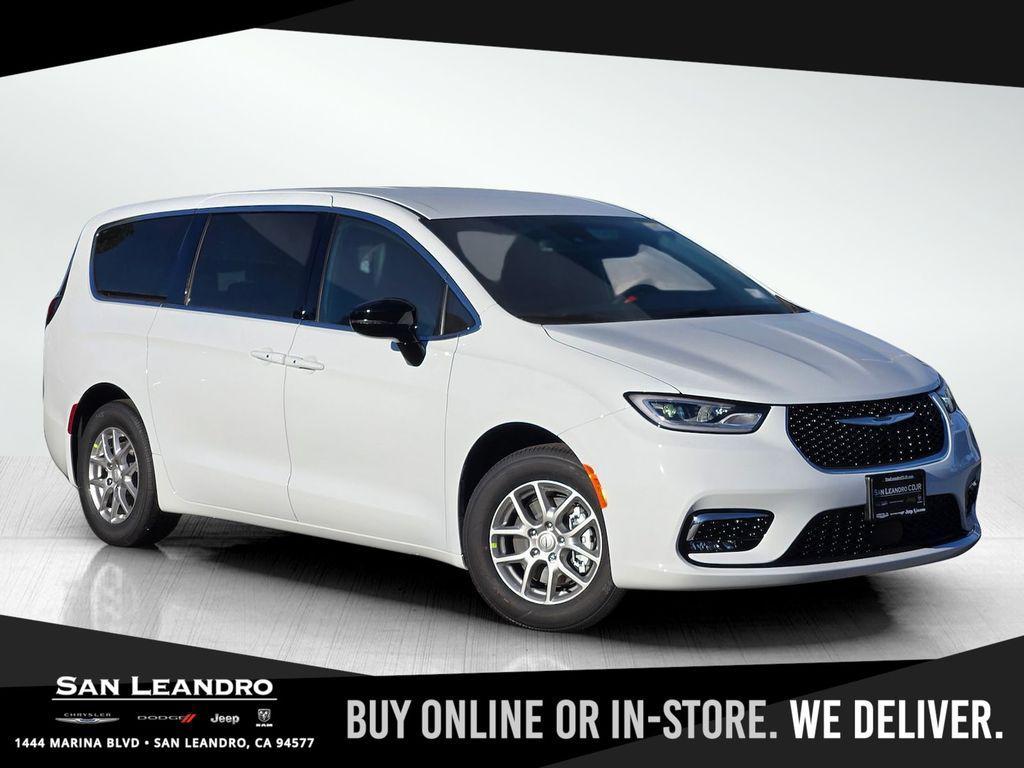 new 2026 Chrysler Pacifica car, priced at $40,995