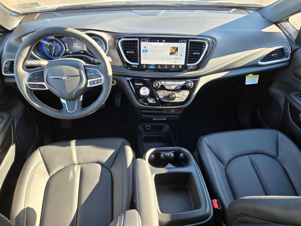new 2026 Chrysler Pacifica car, priced at $40,995