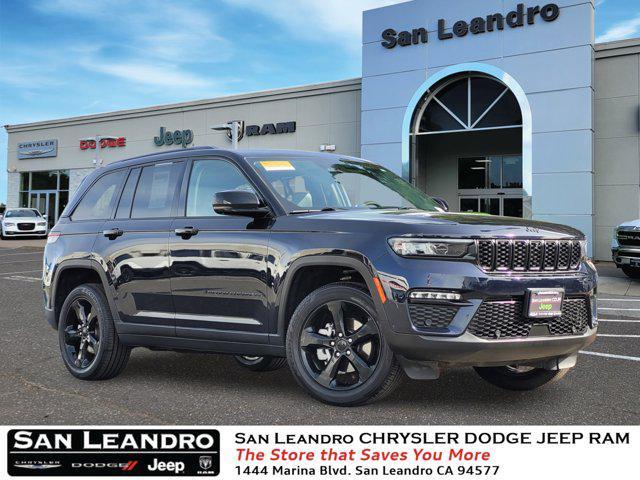 used 2023 Jeep Grand Cherokee car, priced at $38,995