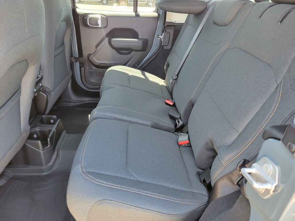 new 2025 Jeep Wrangler car, priced at $48,995