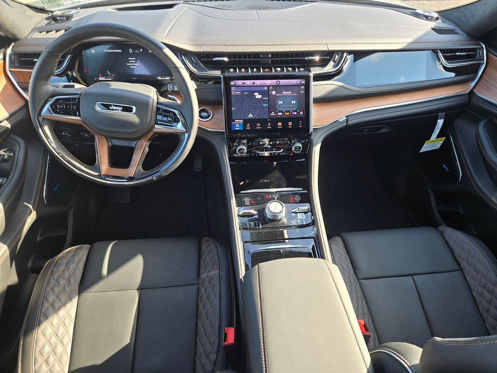 new 2025 Jeep Grand Cherokee L car, priced at $66,995