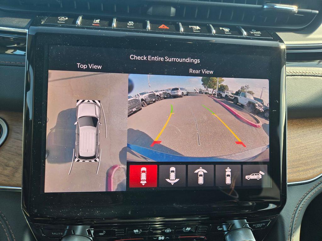 new 2025 Jeep Grand Cherokee L car, priced at $66,995