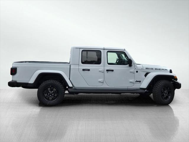 new 2025 Jeep Gladiator car, priced at $42,995