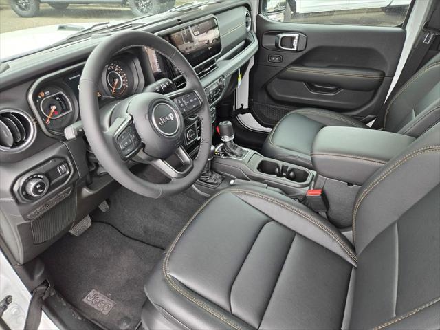 new 2025 Jeep Gladiator car, priced at $42,995